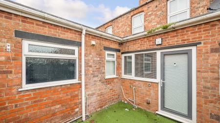 3 bedroom Terraced House for sale in West End, Spilsby, PE23