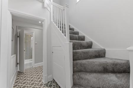 3 bedroom Terraced House for sale in West Street, Horncastle, LN9