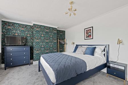 3 bedroom Terraced House for sale in West Street, Horncastle, LN9