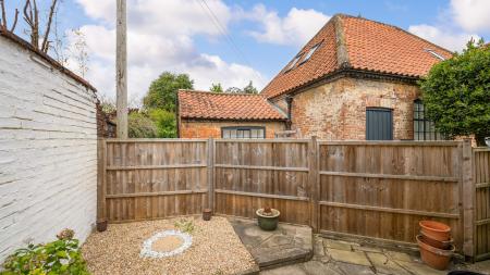 2 bedroom Semi-detached house for sale in West Street, Horncastle, LN9