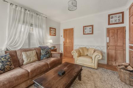 3 bedroom Semi-detached house for sale in Queen Street, Horncastle, LN9