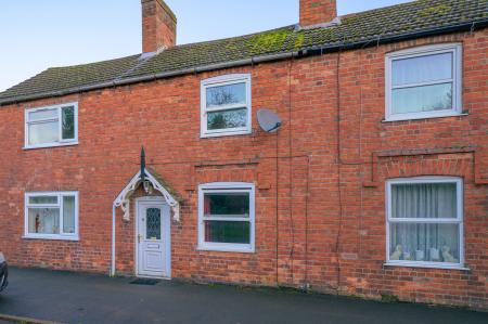 2 bedroom Terraced House for sale in Main Road, Hundleby, PE23