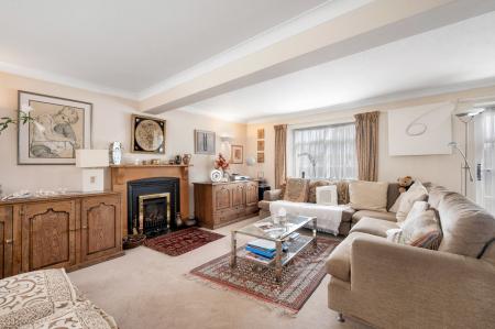 3 bedroom Cottage for sale in Austin Street, Stamford