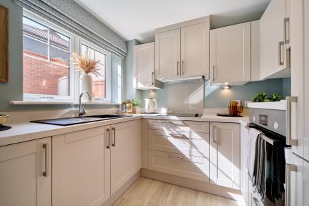 2 bedroom Retirement property for sale in Barley Ridge Gardens, Priory Road