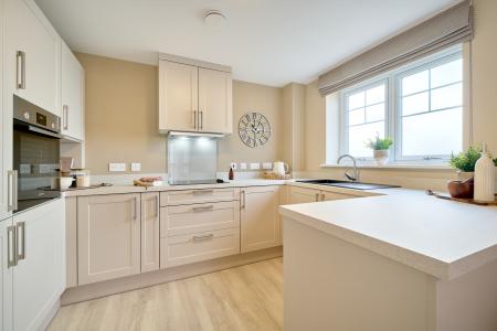 1 bedroom Retirement property for sale in Barley Ridge Gardens, Priory Road