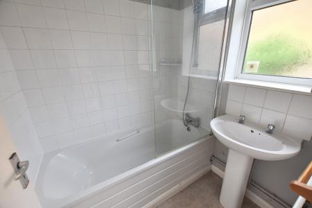 3 bedroom End of terrace house for sale in Bentley Street, Stamford, PE9