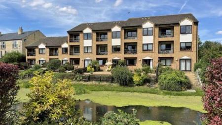 2 bedroom Flat for sale in Brownlow Quay, Stamford