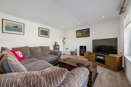 3 bedroom Bungalow for sale in Cambridge Road, Stamford, PE9