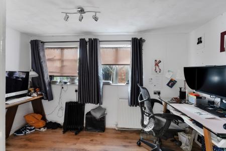 4 bedroom Detached house for sale in Cherryholt Road, Stamford, PE9