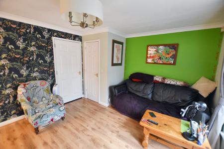 3 bedroom Terraced House for sale in Christ Church Close, Stamford, PE9