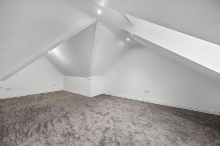 4 bedroom Town house for sale in Conduit Road, Stamford