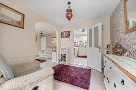 4 bedroom Semi-detached house for sale in Darley Close, Wittering
