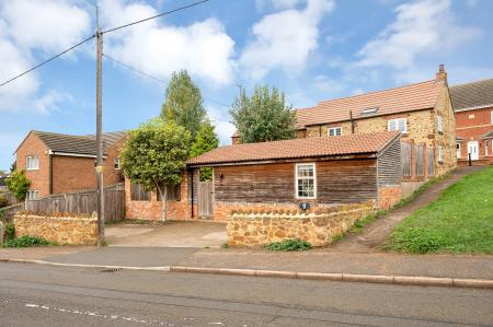 3 bedroom Detached house for sale in Denford Road, Ringstead