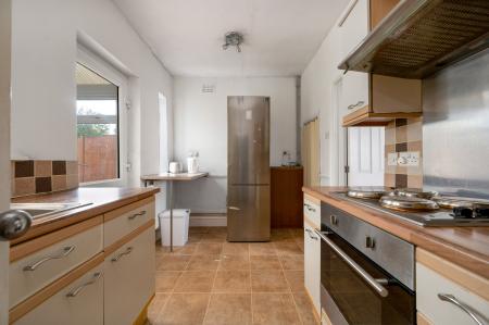 3 bedroom Terraced House for sale in Drift Avenue, Stamford