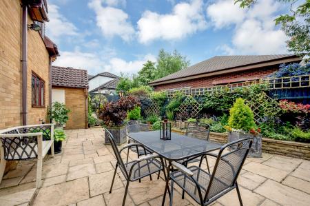 3 bedroom Detached house for sale in Greatford Road, Uffington, Stamford, PE9