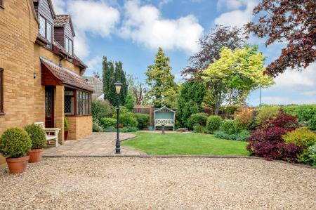 3 bedroom Detached house for sale in Greatford Road, Uffington, Stamford, PE9