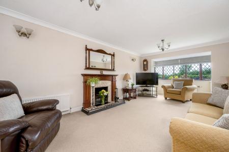 3 bedroom Detached house for sale in Greatford Road, Uffington, Stamford, PE9