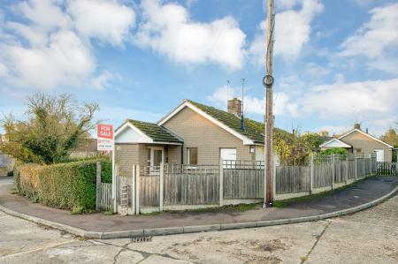 1 bedroom Semi-detached bungalow for sale in High Crescent, Great Casterton