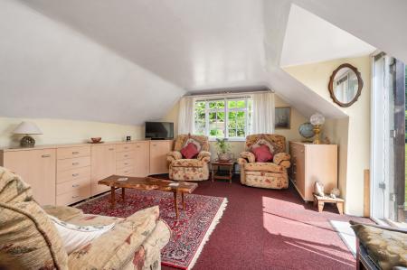 4 bedroom Detached house for sale in The Windmill, Duddington