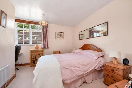 4 bedroom Detached house for sale in The Windmill, Duddington
