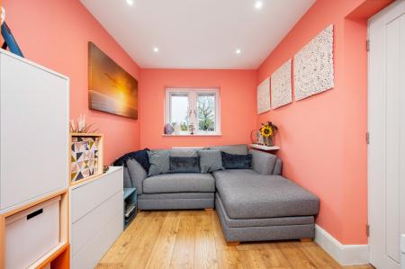 4 bedroom Semi-detached house for sale in Holland Road, Stamford