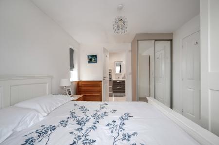 3 bedroom Detached house for sale in Kingsdown Drive, Stamford