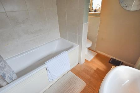 3 bedroom Terraced House for sale in Luffenham Road, Ketton, Stamford, PE9