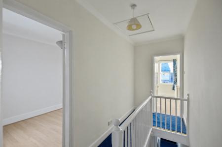 2 bedroom Terraced House for sale in South View Terrace, Stamford