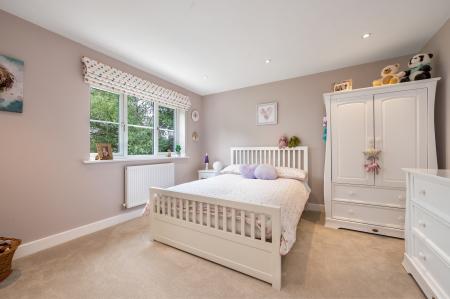 5 bedroom Detached house for sale in Tricklebank Gardens, Stamford