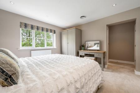 5 bedroom Detached house for sale in Tricklebank Gardens, Stamford