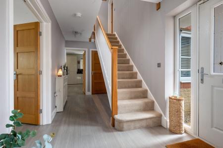 5 bedroom Detached house for sale in Tricklebank Gardens, Stamford