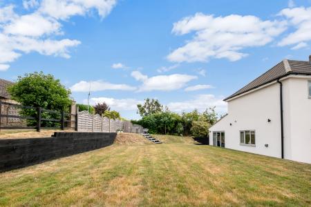 4 bedroom Detached house for sale in Turnpike Road, Ryhall, Stamford, PE9