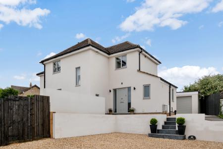 4 bedroom Detached house for sale in Turnpike Road, Ryhall, Stamford, PE9