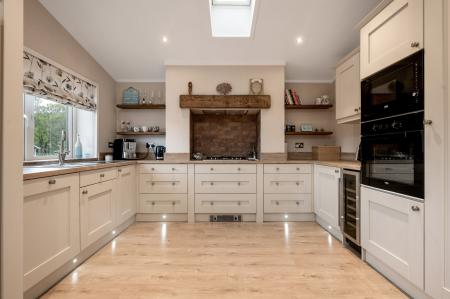 2 bedroom Lodge for sale in Waters View, Yarwell