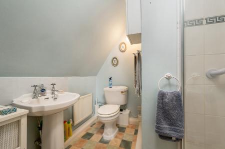 2 bedroom Semi-detached house for sale in Waverley Place, Stamford