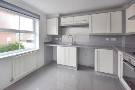 3 bedroom Semi-detached house to let in Hillside Gardens, Wittering, Stamford, PE8