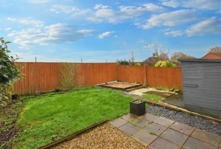 3 bedroom Semi-detached house to let in Hillside Gardens, Wittering, Stamford, PE8