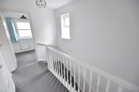 3 bedroom Semi-detached house to let in Hillside Gardens, Wittering, Stamford, PE8