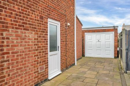 3 bedroom Semi-detached house for sale in Cottesmore Road, Stamford
