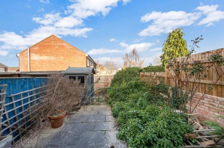 3 bedroom Terraced House for sale in Fitzwilliam Road, Stamford