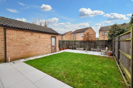 3 bedroom Semi-detached house for sale in Primrose Way, Stamford
