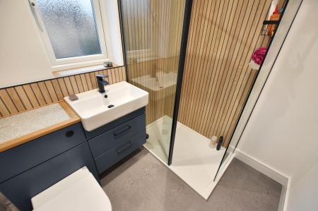 3 bedroom Semi-detached house for sale in Primrose Way, Stamford