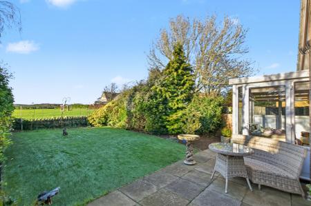 3 bedroom Detached bungalow for sale in Meadow Lane, Thornhaugh