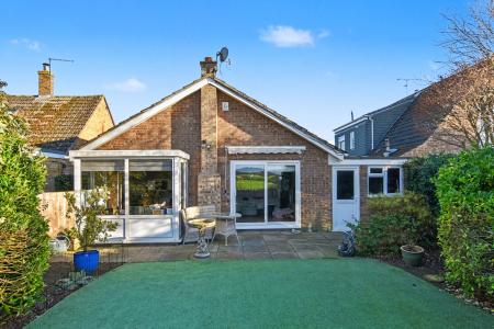 3 bedroom Detached bungalow for sale in Meadow Lane, Thornhaugh