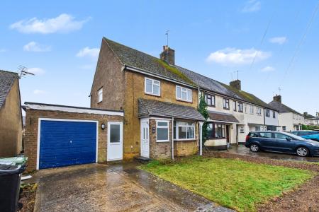 Lincoln Road, Stamford, PE9