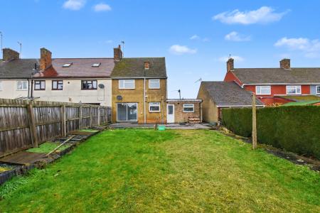 3 bedroom Semi-detached house to let in Lincoln Road, Stamford, PE9