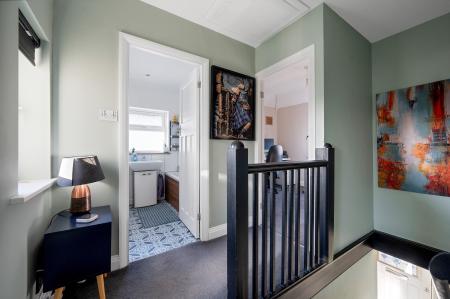 3 bedroom Semi-detached house for sale in Drift Avenue, Stamford