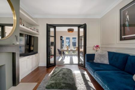 3 bedroom Semi-detached house for sale in Drift Avenue, Stamford