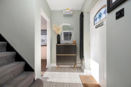 3 bedroom Semi-detached house for sale in Drift Avenue, Stamford