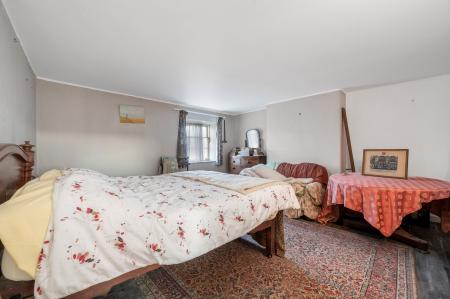 2 bedroom Town house for sale in St Leonards Street, Stamford